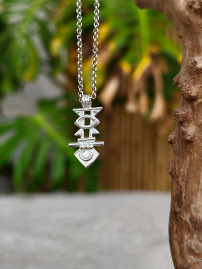 The Sahara Eye Necklace