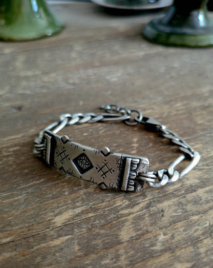 Open Eyes Bracelet