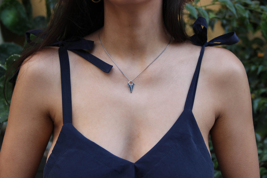 DOTTED PATH NECKLACE